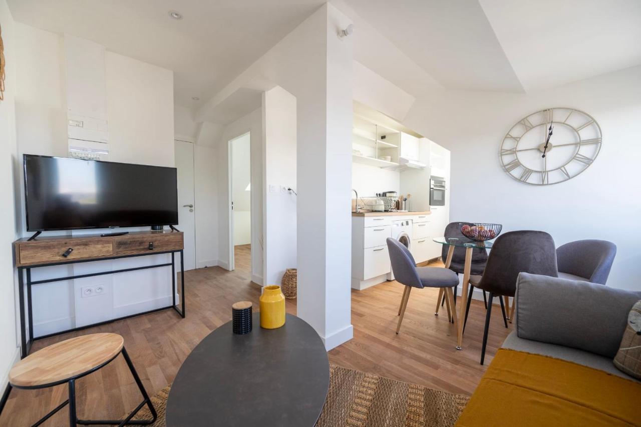 Le Poulorio 12 - T2 - Proche Gare - Dernier Etage By Locly Apartment Lorient Exterior photo